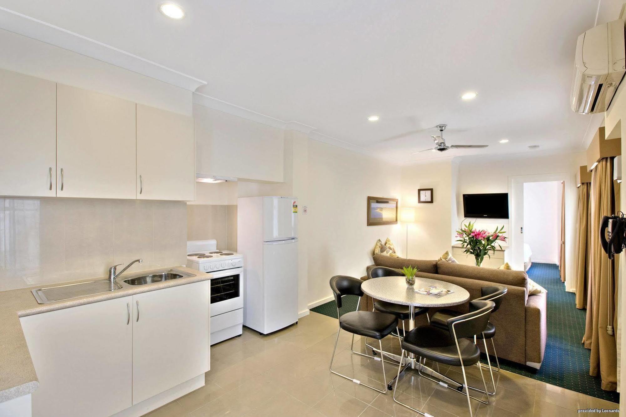 Melbourne'S Princes Park Hotel Extérieur photo