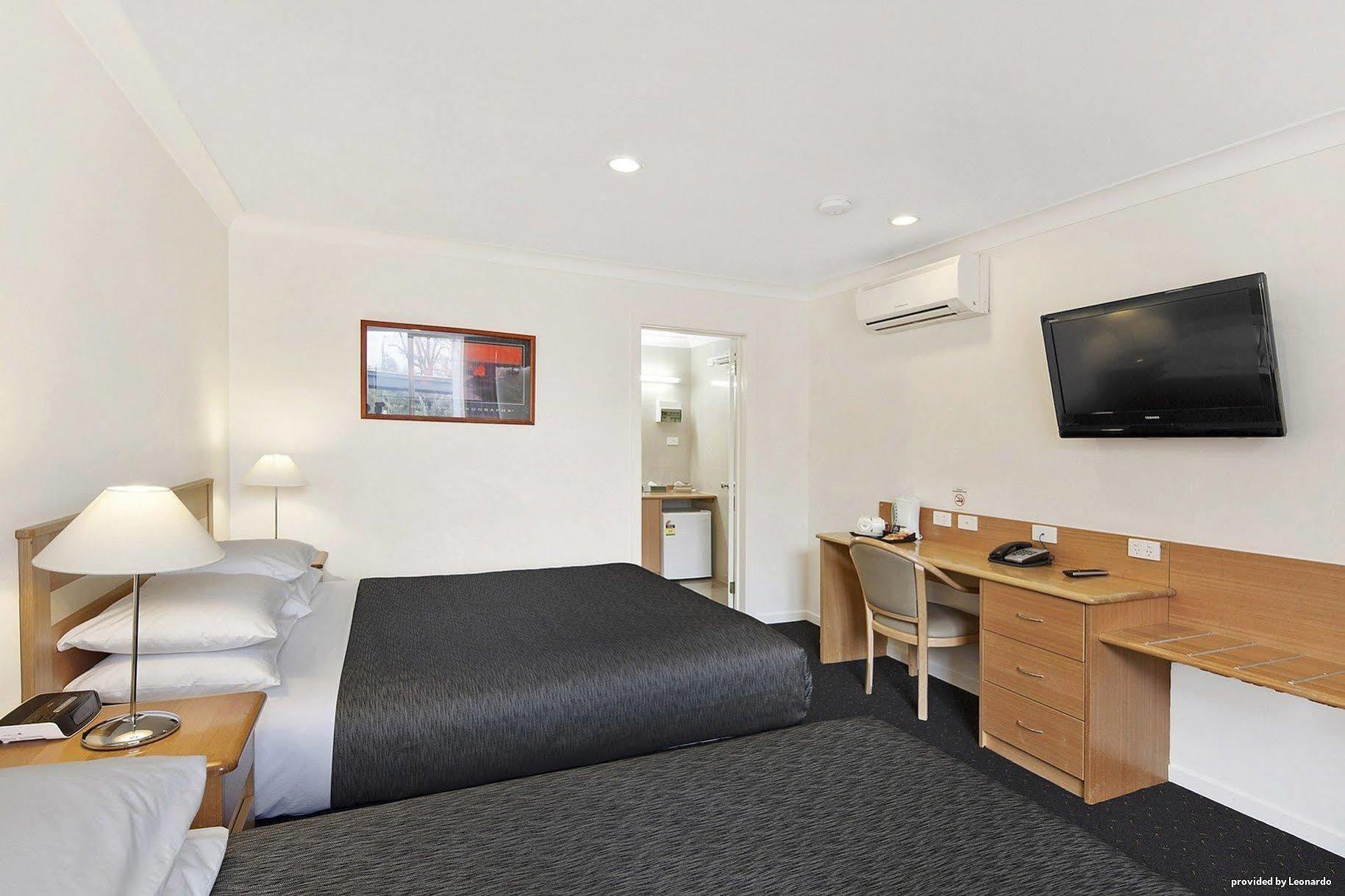 Melbourne'S Princes Park Hotel Extérieur photo