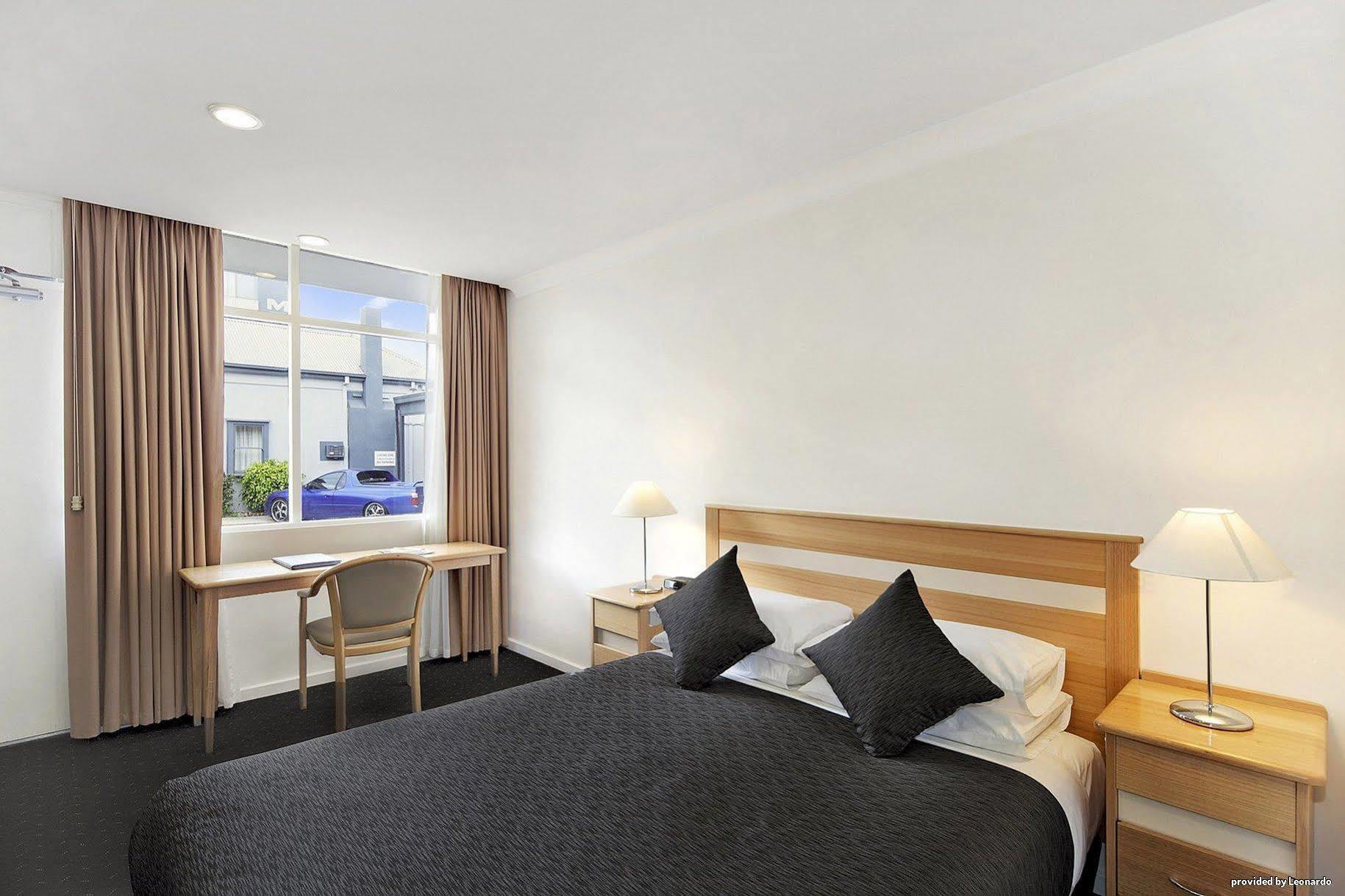 Melbourne'S Princes Park Hotel Extérieur photo